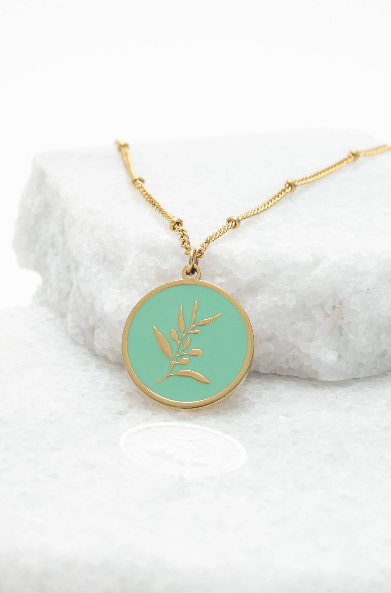 Resilience Leaf Necklace in Mint