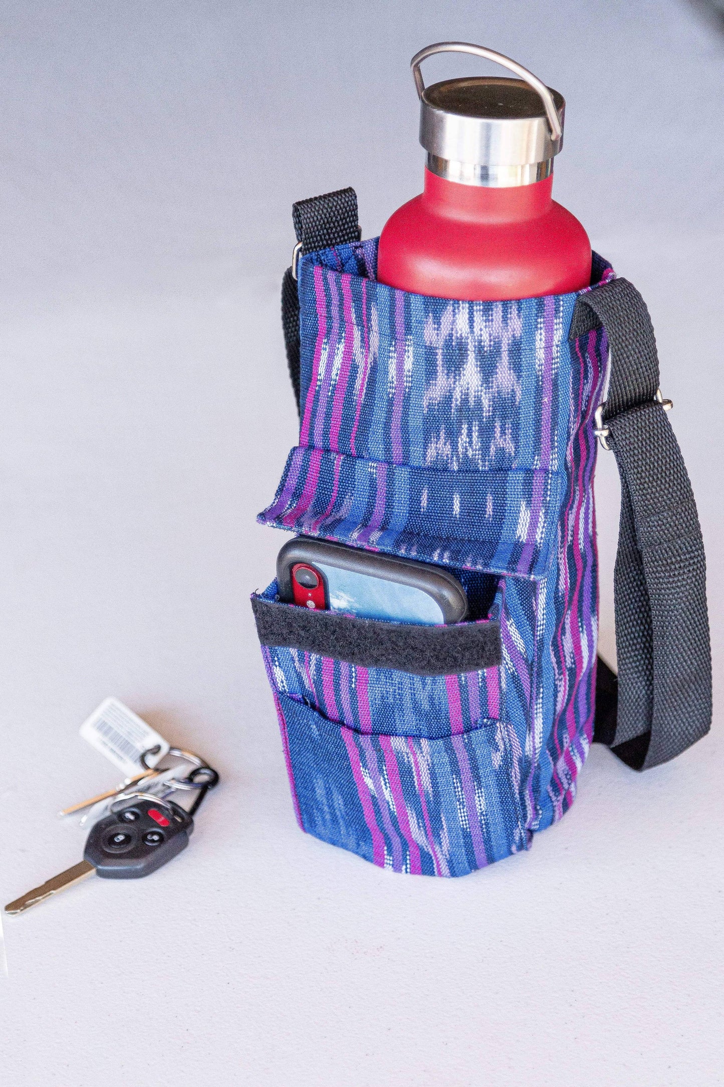 Water Bottle Holder Bag: Black Multi Ikat