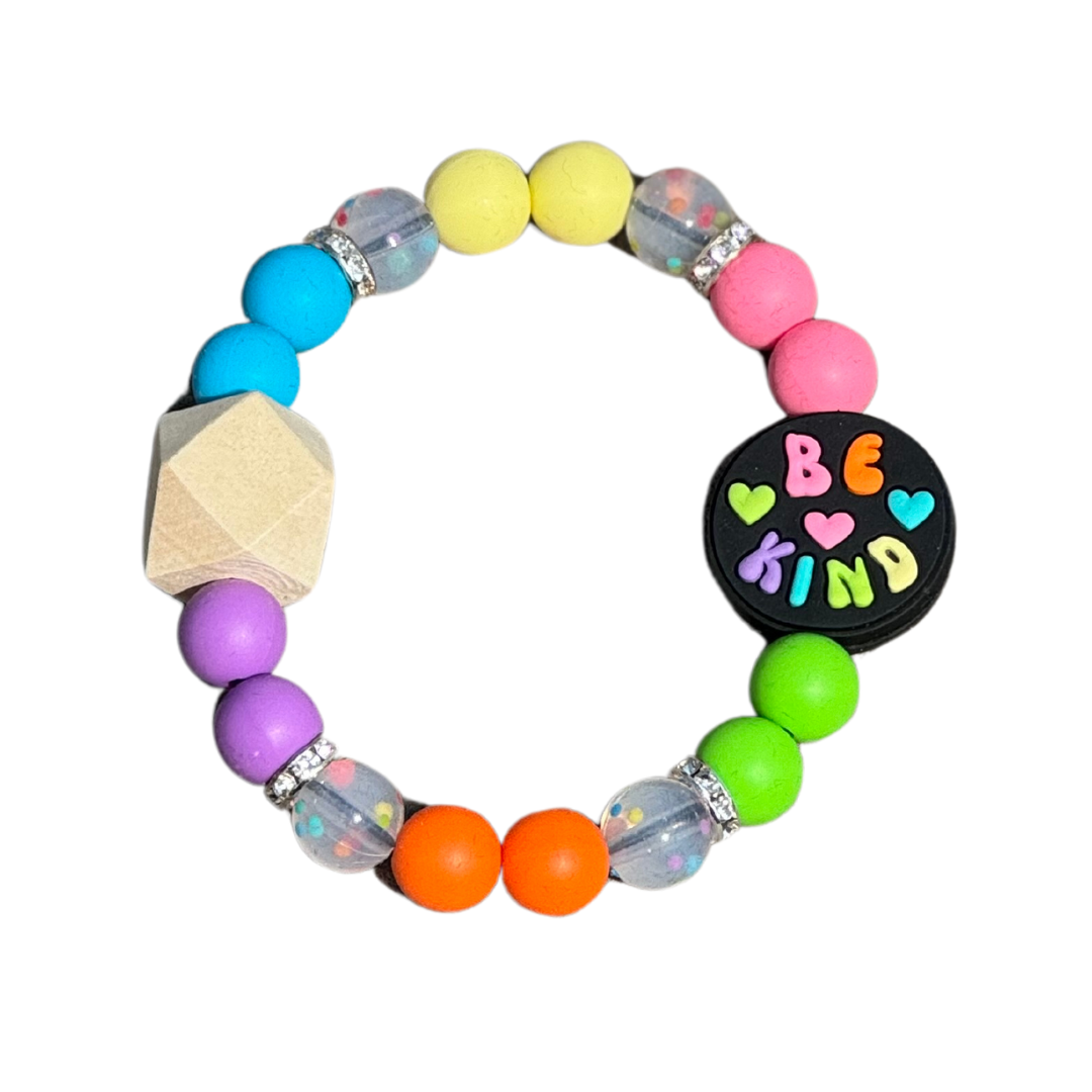 Be kind Wristlet