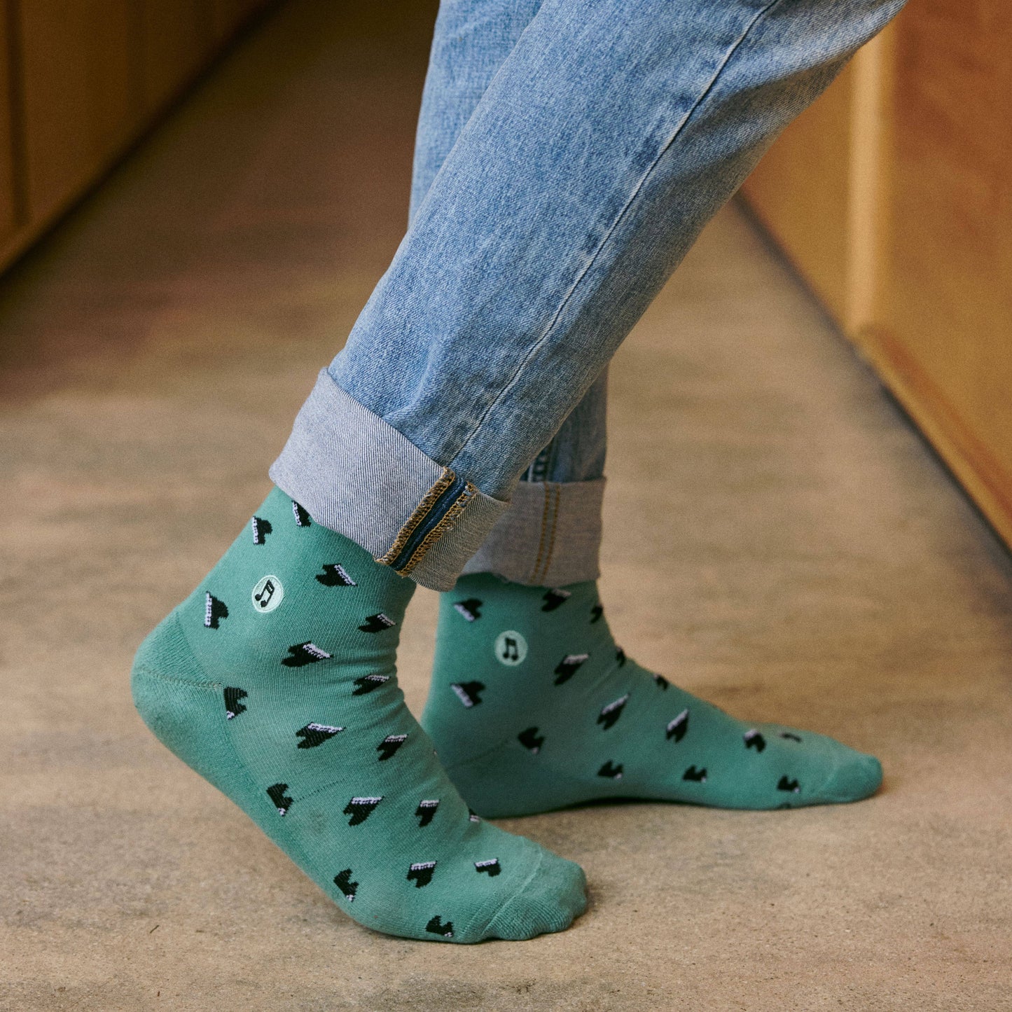 Socks that Support Music (Green Pianos): Medium