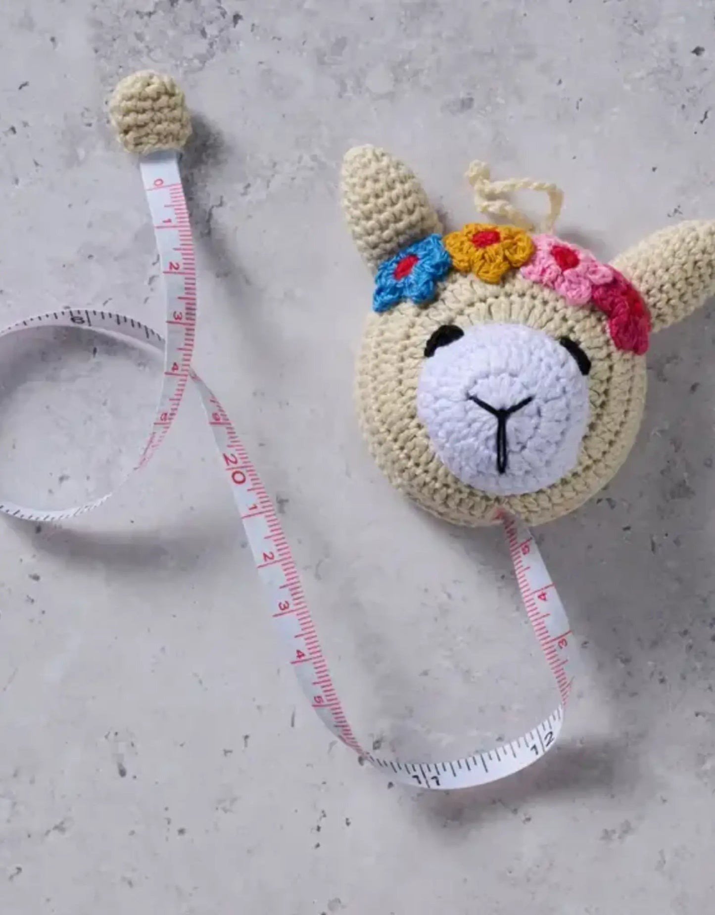 LLAMA MEASURE TAPE