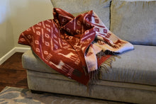 Load image into Gallery viewer, Alpaca Solid Color Blanket - White Alpaca Rows Fringed Reversible
