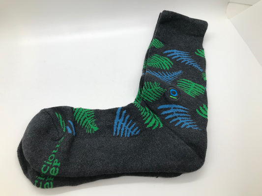 Adult Socks that Protect the Planet