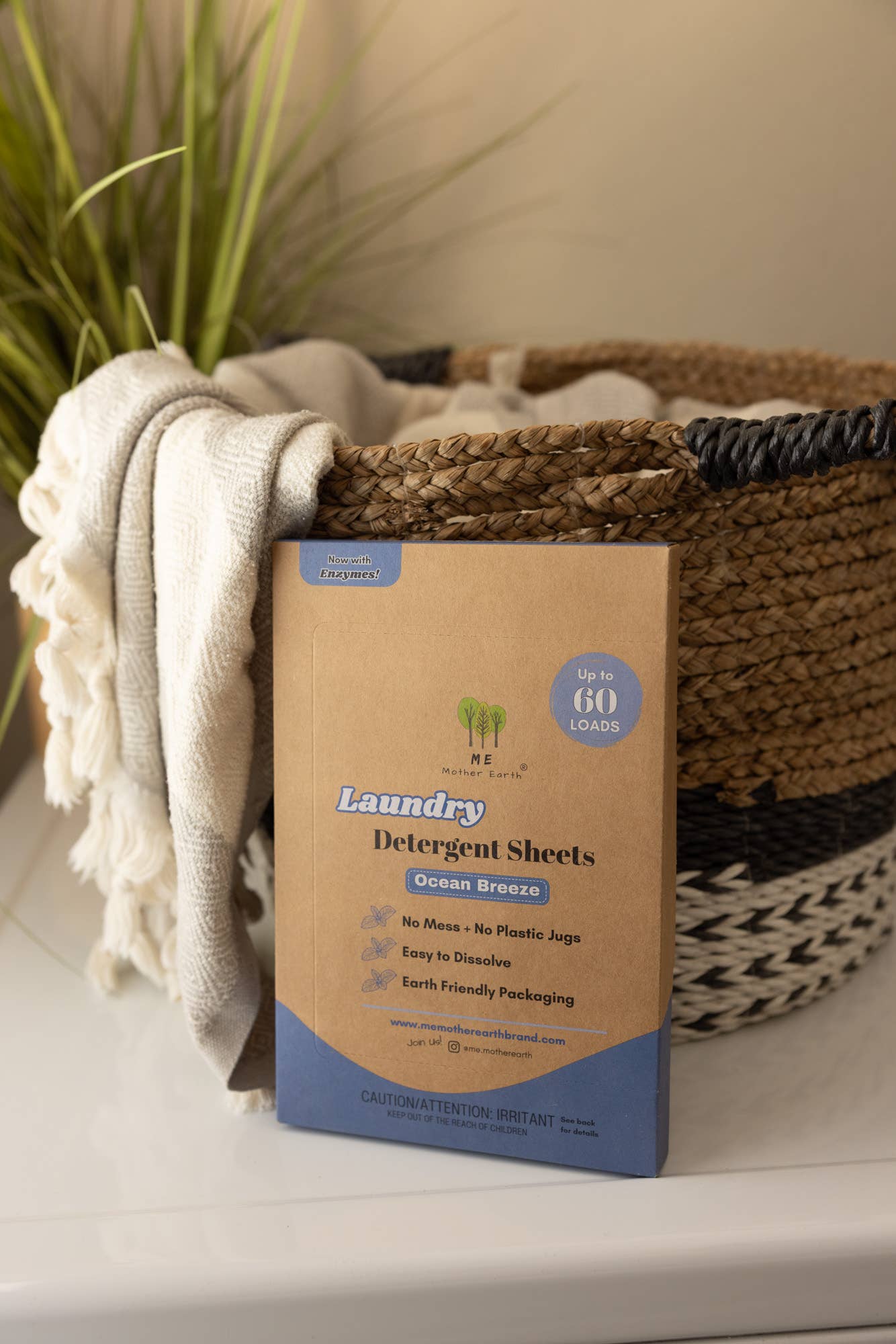 Laundry Detergent Sheets: 60 Loads - Ocean Breeze