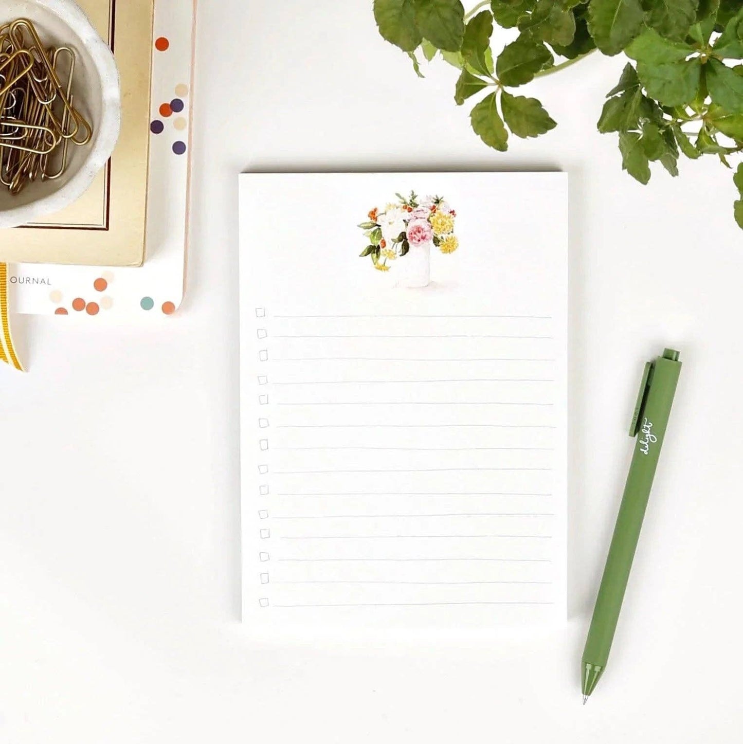Everyday checklist notepad: Hobnail bouquet
