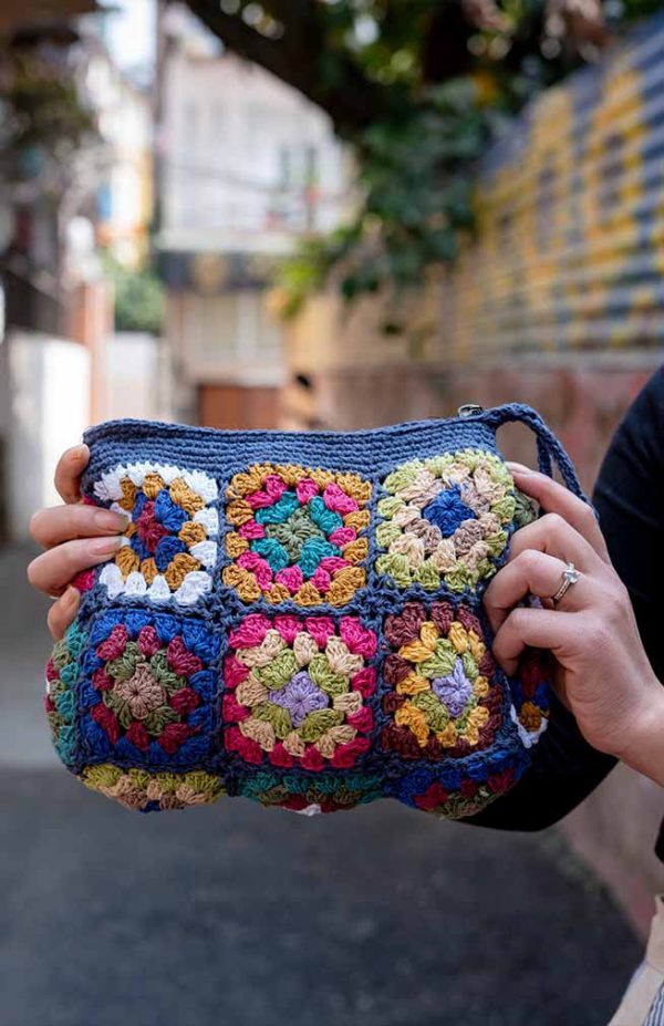 Cotton Granny Square Toiletry Bag