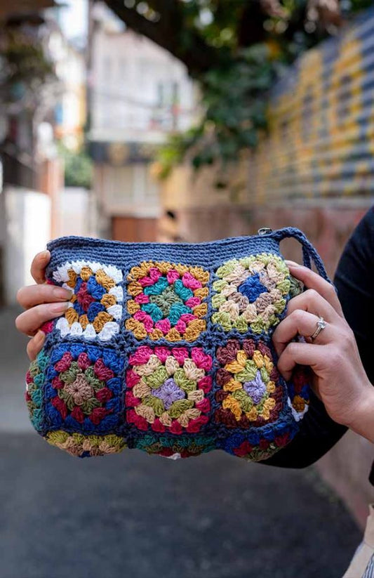 Cotton Granny Square Toiletry Bag