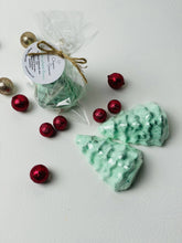 Load image into Gallery viewer, Christmas Tree Shower Steamer Set
