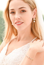 Load image into Gallery viewer, Glimmer Tennis Bracelet
