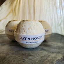 Load image into Gallery viewer, Oat and Honey | Natural Bath Bomb
