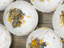 Load image into Gallery viewer, Organic Herbal Mix Bath Bomb
