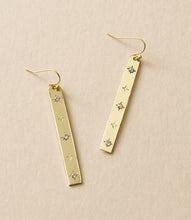 Load image into Gallery viewer, Earring Sitara Starry Long Linear studded
