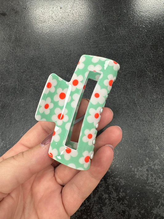 Flower power hair clip
