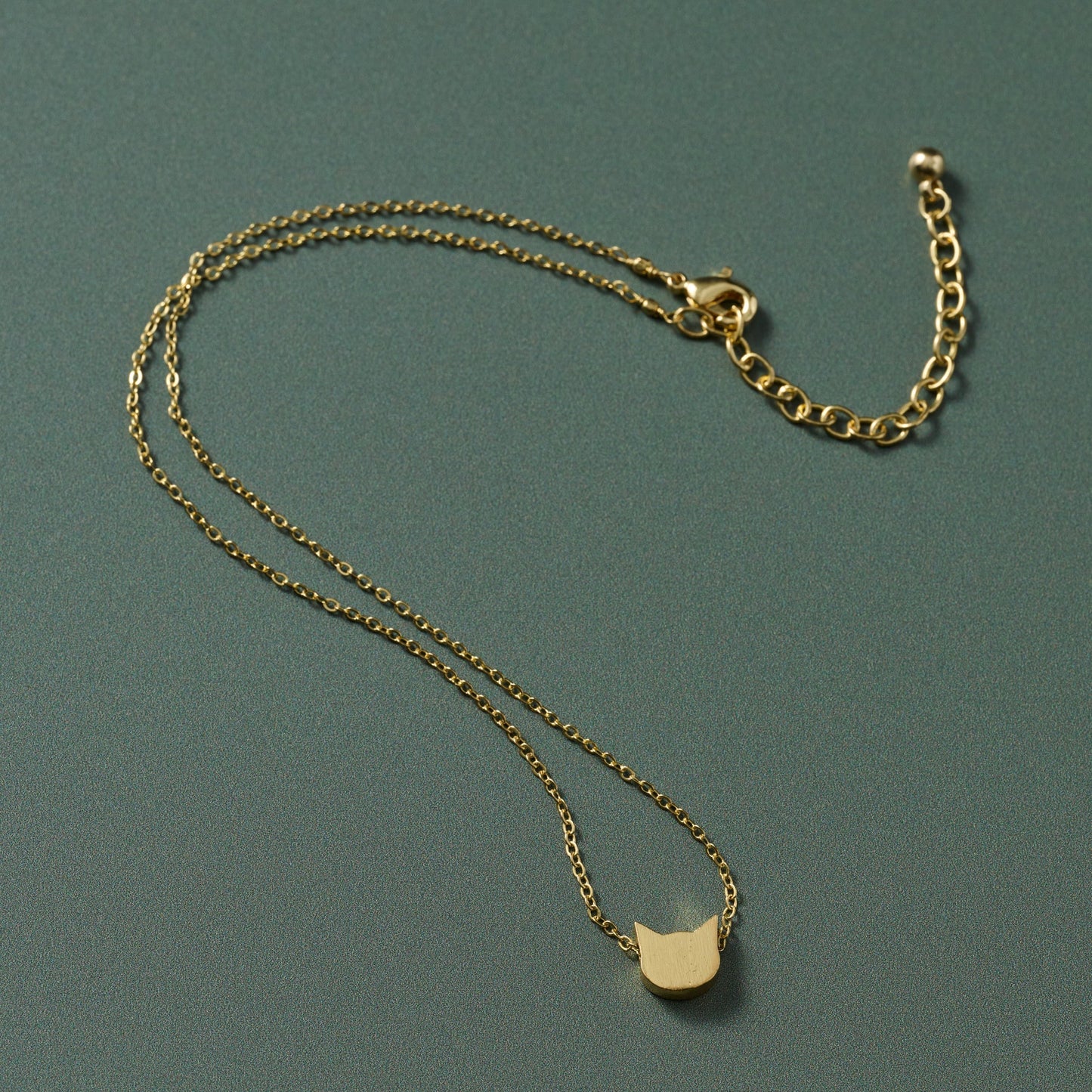 Cat Pendant Necklace