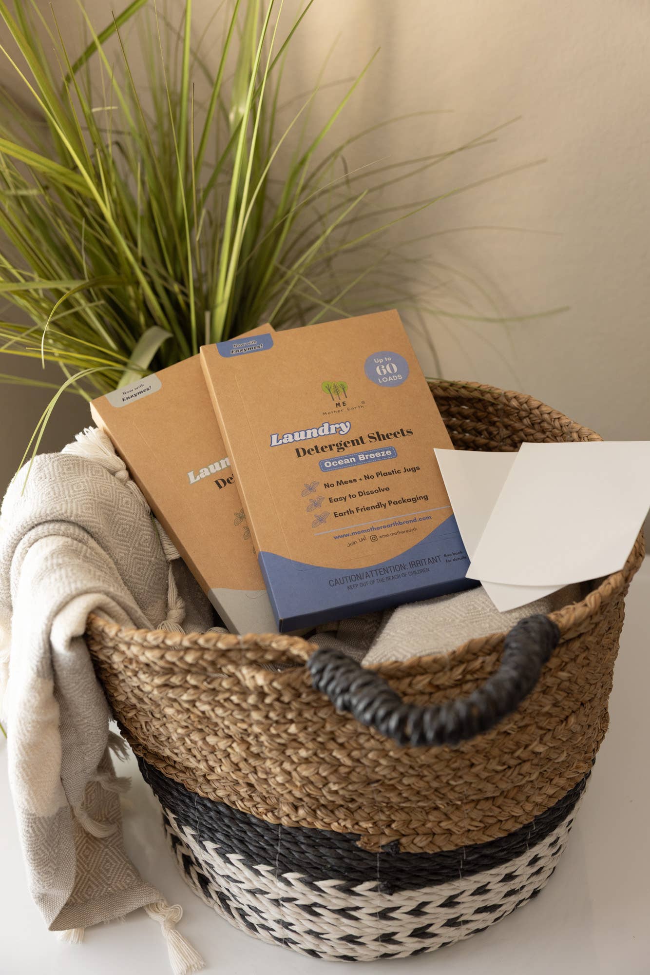 Laundry Detergent Sheets: 60 Loads - Ocean Breeze