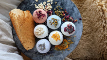Load image into Gallery viewer, Gypsy Rose | Natural Bath Bomb
