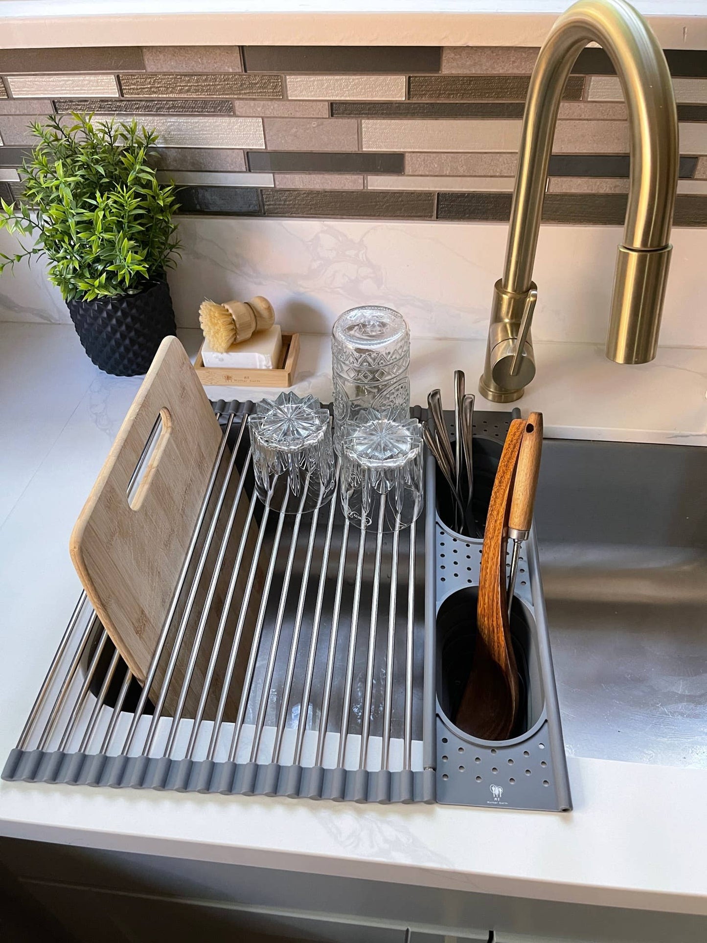 Roll up Silicone & Steel Dish Drying Rack: Black