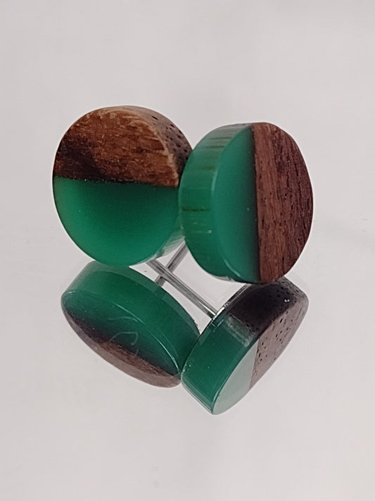 Green w/ wood