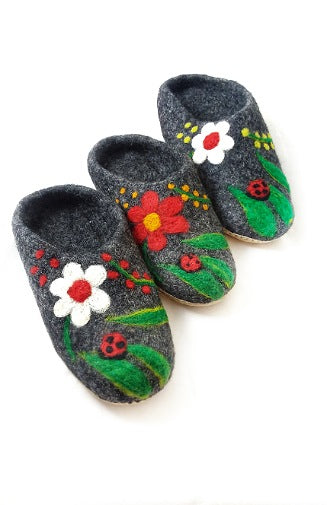 Slippers Felt Flowers