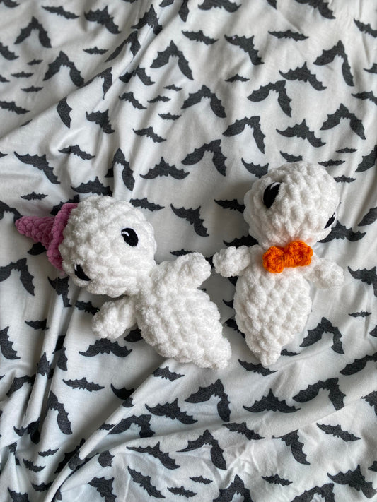Mini ghost loveys