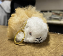 Load image into Gallery viewer, Guinea Pig Alpaca - Keychain
