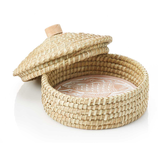 Lidded Macha Terracotta Breadwarmer (Fish)
