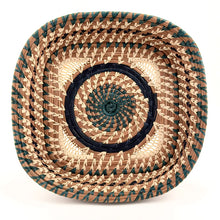 Load image into Gallery viewer, Marcela Basket

