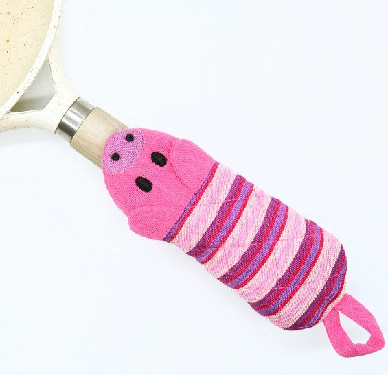 Piglet Skillet Handle Holder