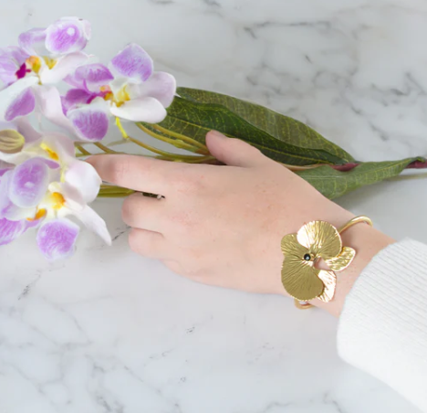 Kenyan Brass & Cow Horn Orchid Bracelet