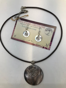 Spiral Mother of Pearl Necklace with earrings