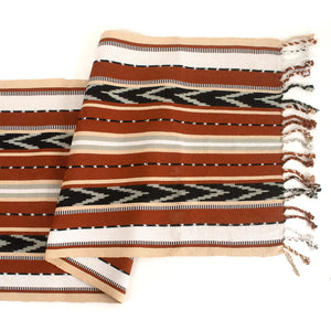 Flecha Jaspe Table Runner - Madre Tierra
