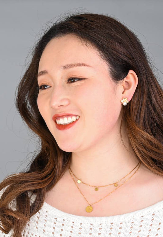 Queen Bee Pearl Earrings