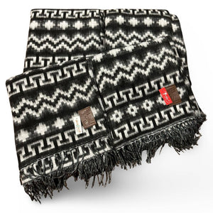 Blanket Brushed Alpaca Reversible Geometric Chacana