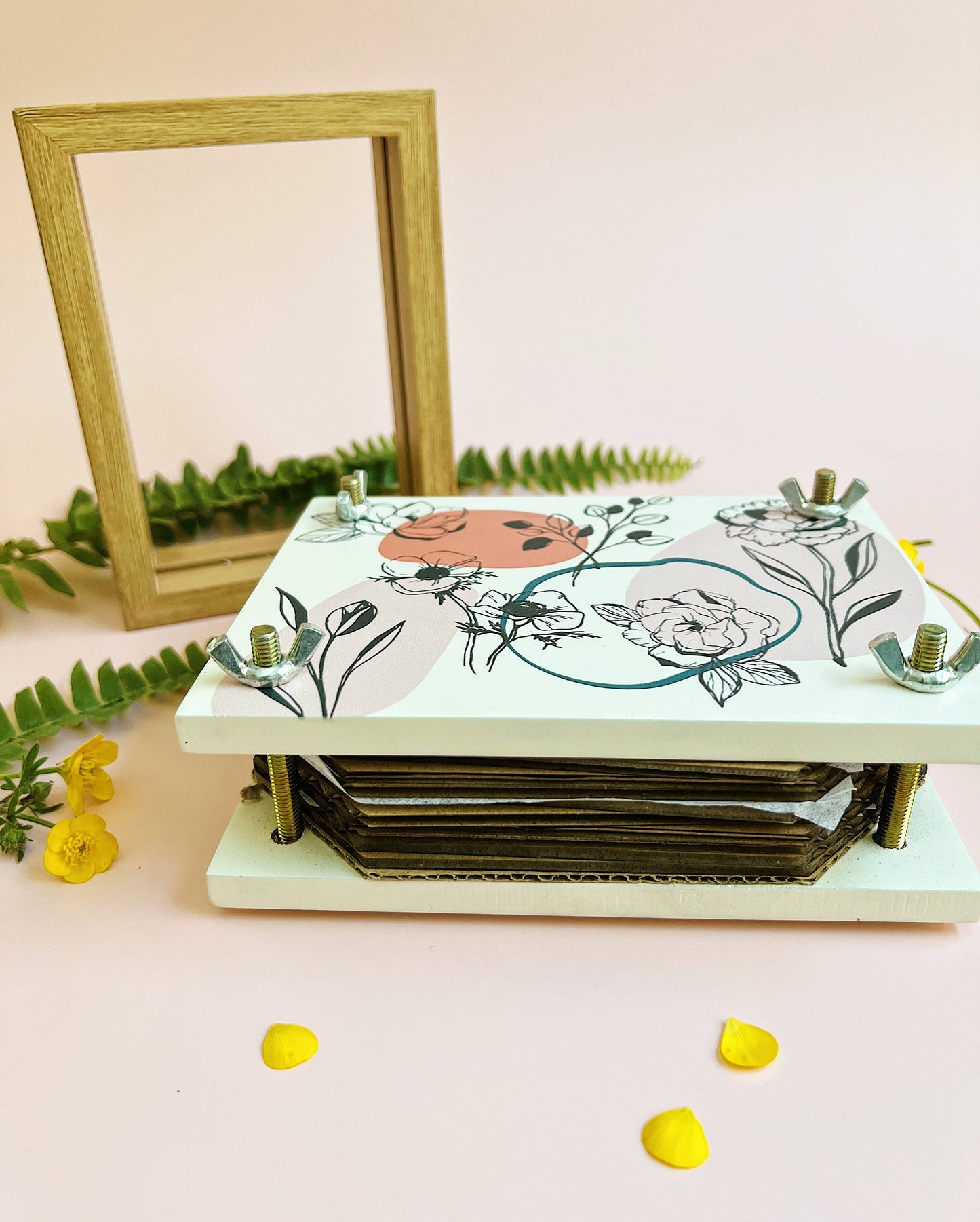 Flower Press and Floater Frame Kit
