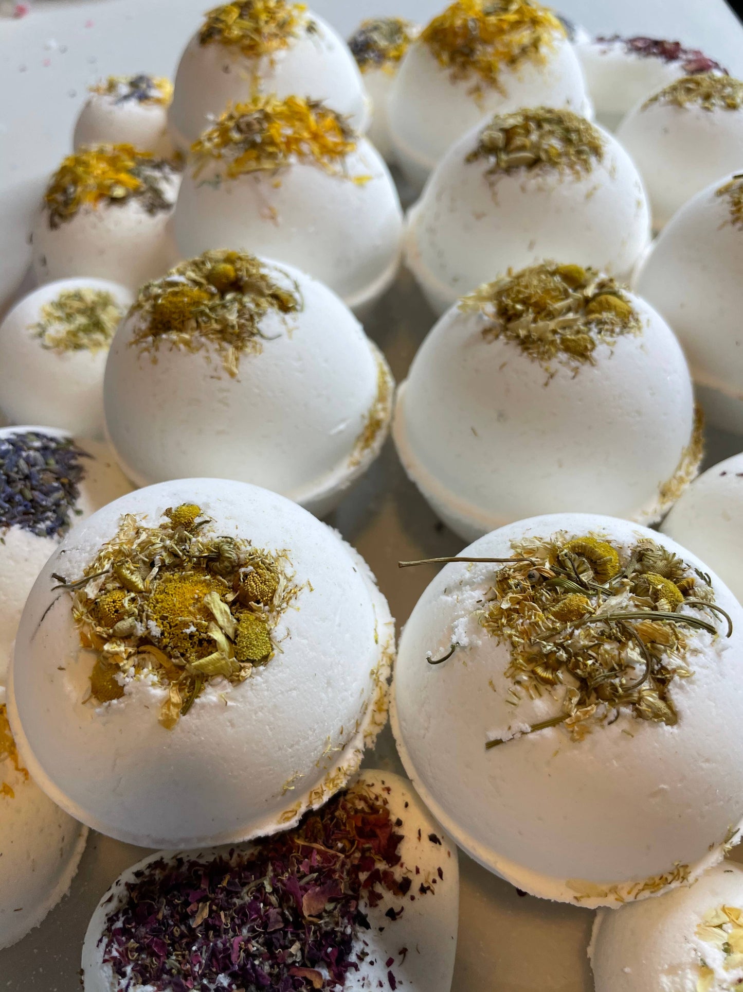 Organic Chamomile Bath Bomb