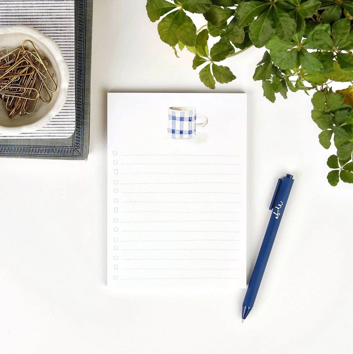 Everyday checklist notepad: Hobnail bouquet