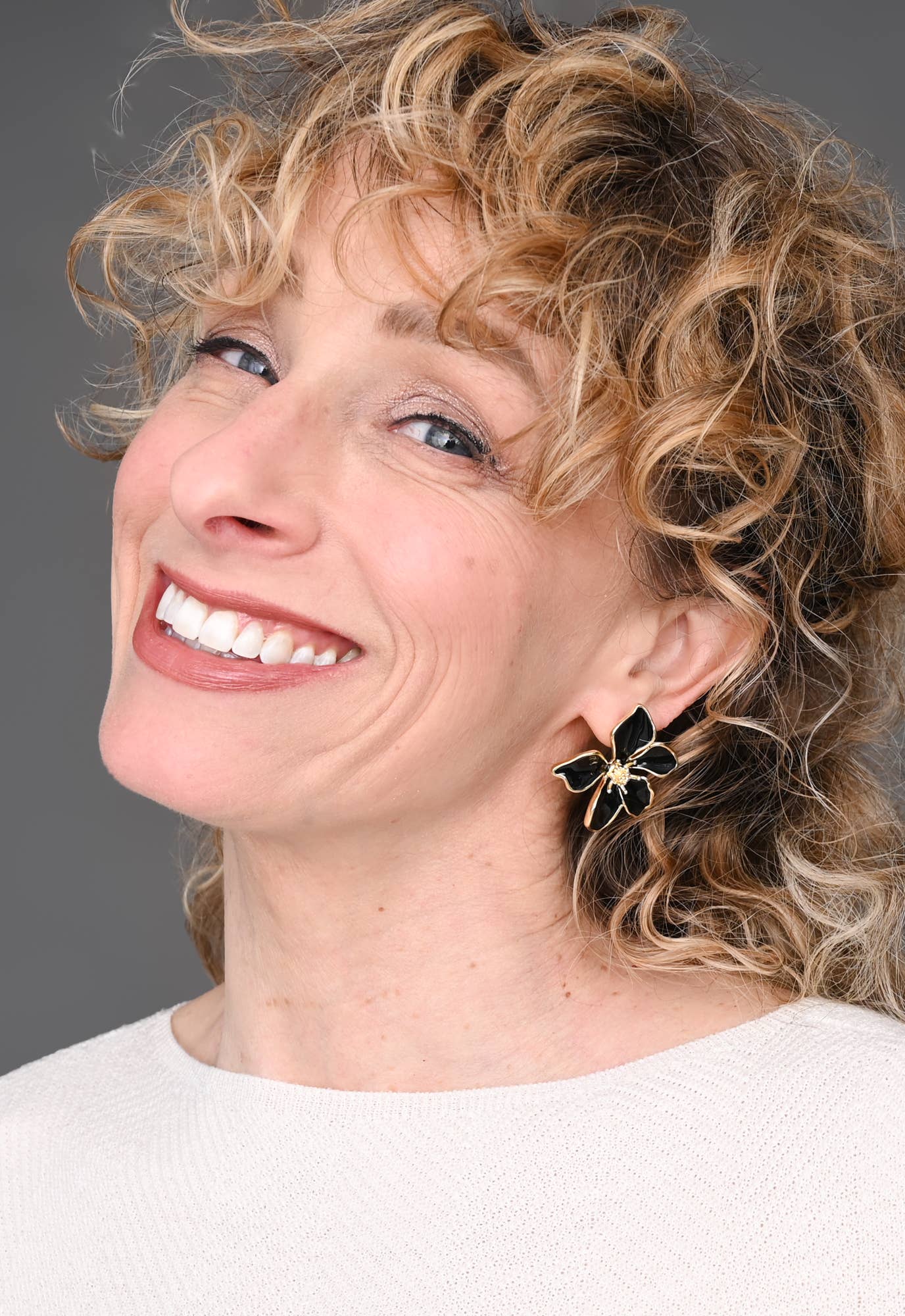 Bloom Earrings in Midnight Black