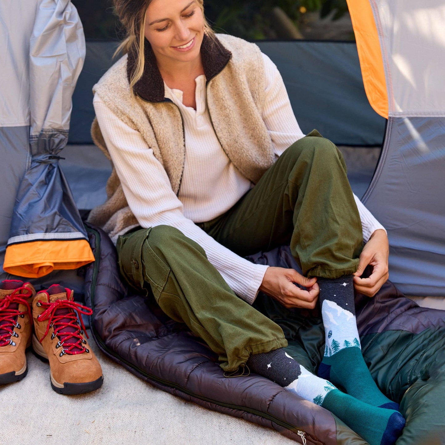 Socks that Protect National Parks (Blue Mountain): Medium