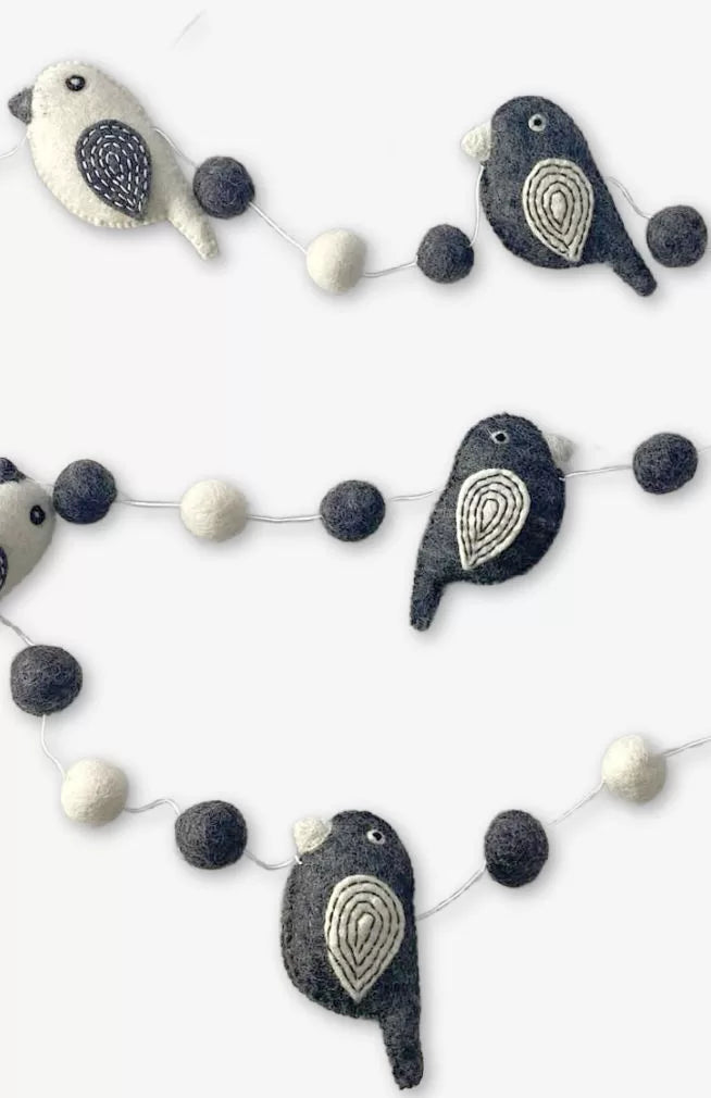 Black & White Felt Bird Garland