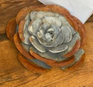 Flower, Rusty Zinc Garden Rose Hanger