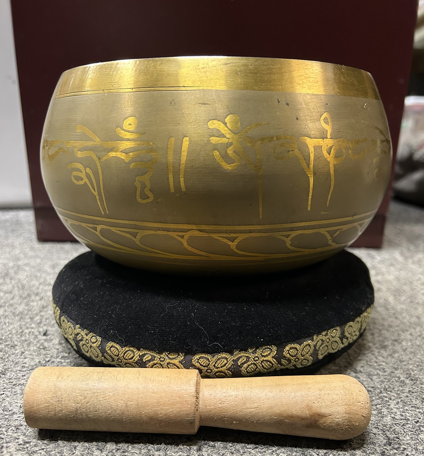 Vintage  8" Singing Bowls 3pc set
