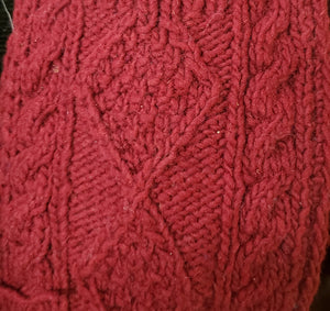 Hand Knit Wool cable Mitten