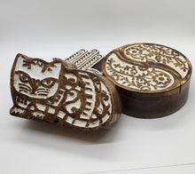 Load image into Gallery viewer, Antique Finish Pivot Box
