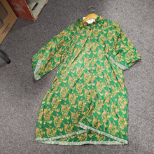 Load image into Gallery viewer, Recycled Sari Silk Shirt with Western Collar
