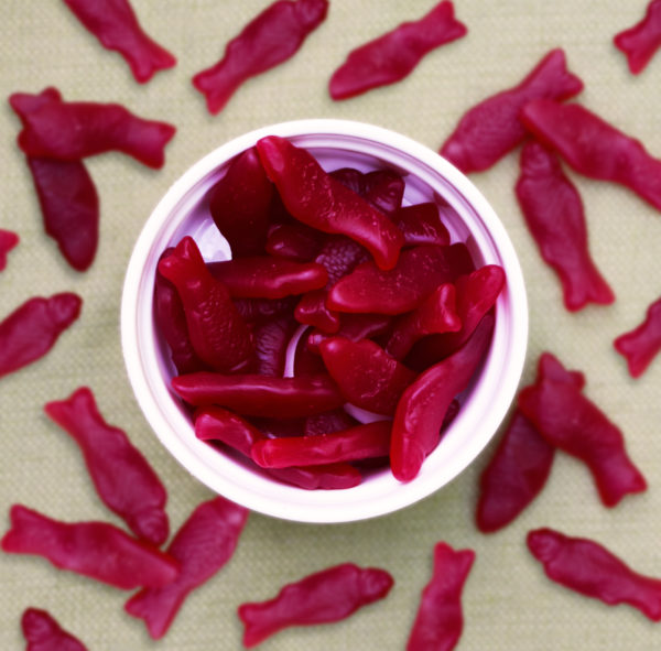 Snack Raspberry Gummy Fish