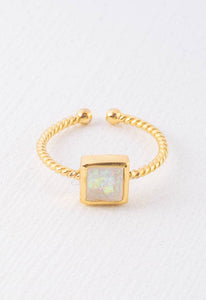 Bright Ring in Glistening White & Gold