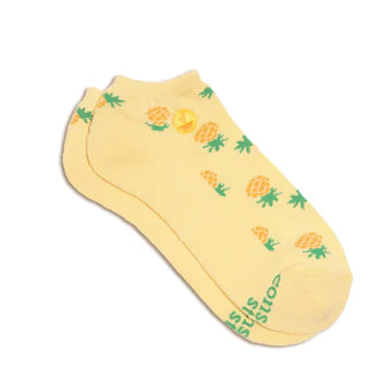 Adult Ankle Socks that Provide Meals