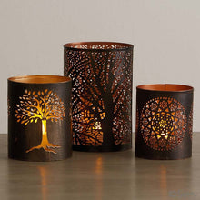 Load image into Gallery viewer, Lantern Little Iron Tree
