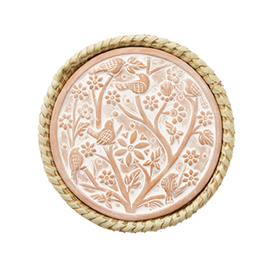 Birds of a Feather Warming Trivet with Kaisa Grass Basket