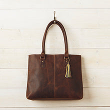 Load image into Gallery viewer, Rustic Leather Bag
